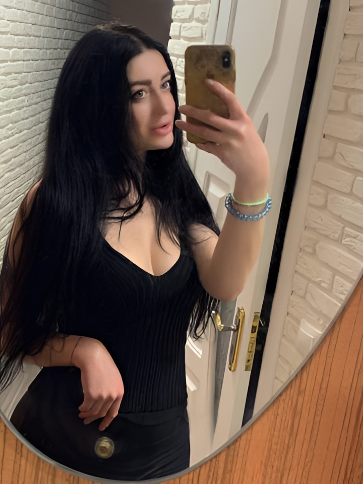 Индивидуалка Дарина, доступна для личного знакомства от 10000 руб